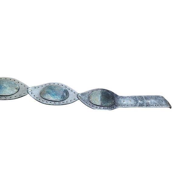 Vintage Avignon Silver Leather Embellished Metalwork Wide Belt size L Bohemian - Picture 7 of 15